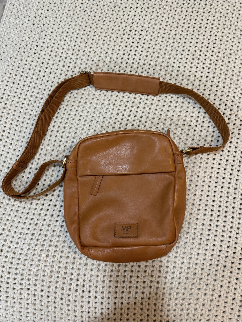Brown Leather Crossbody Bag - Casual Everyday Shoulder Bag